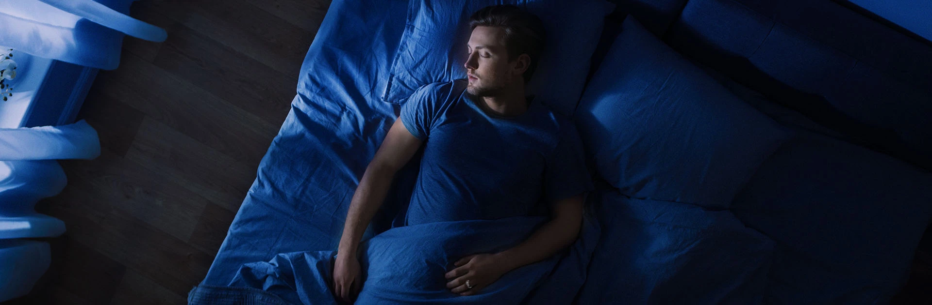 text-with-image-fullwidth