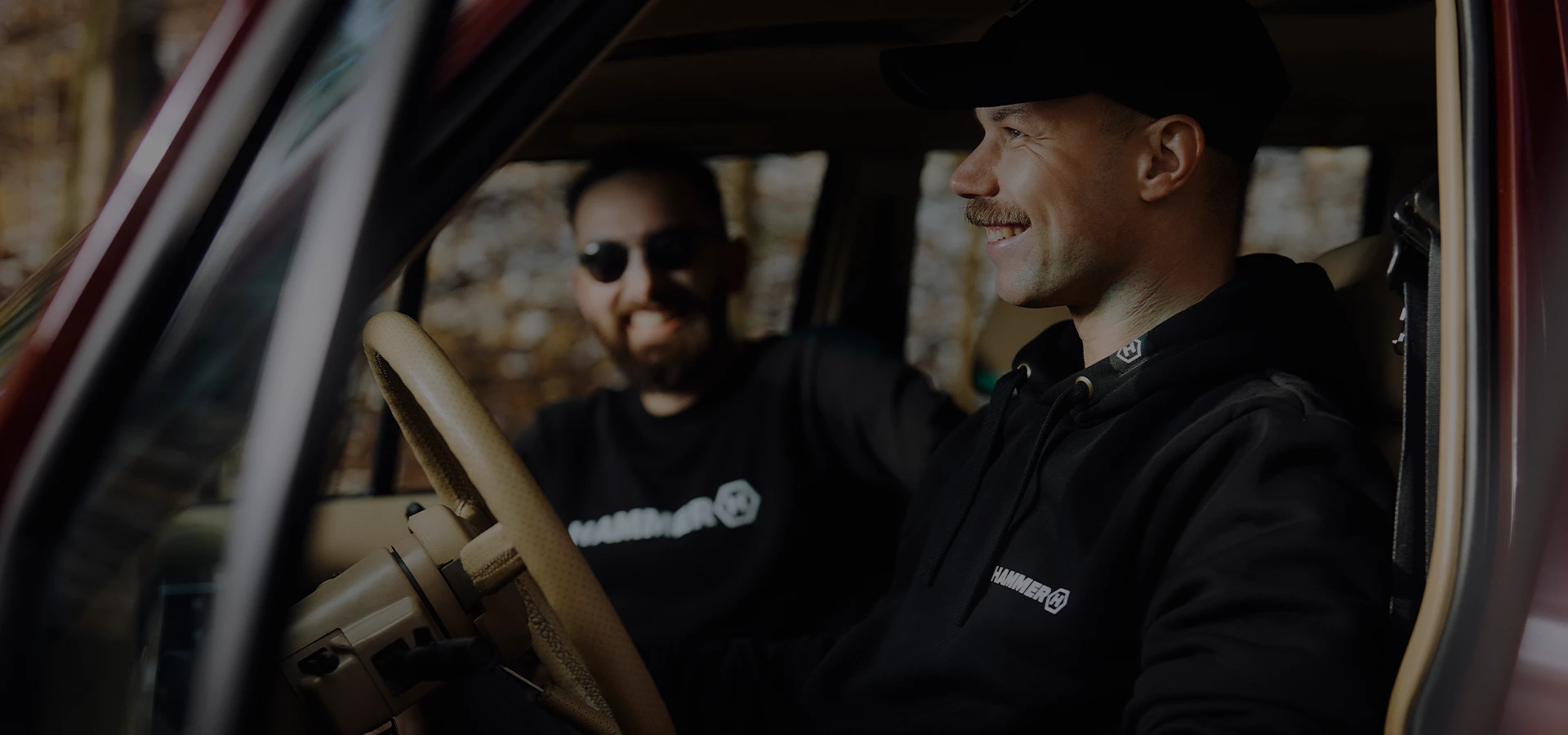 fullwidht-image-text-and-photo